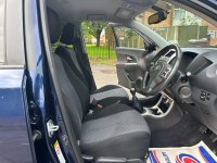 TOYOTA URBAN CRUISER