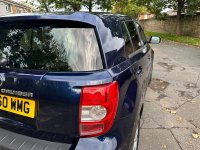 TOYOTA URBAN CRUISER