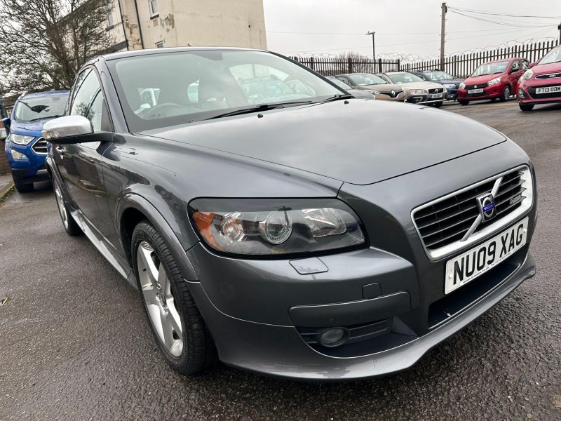 VOLVO C30