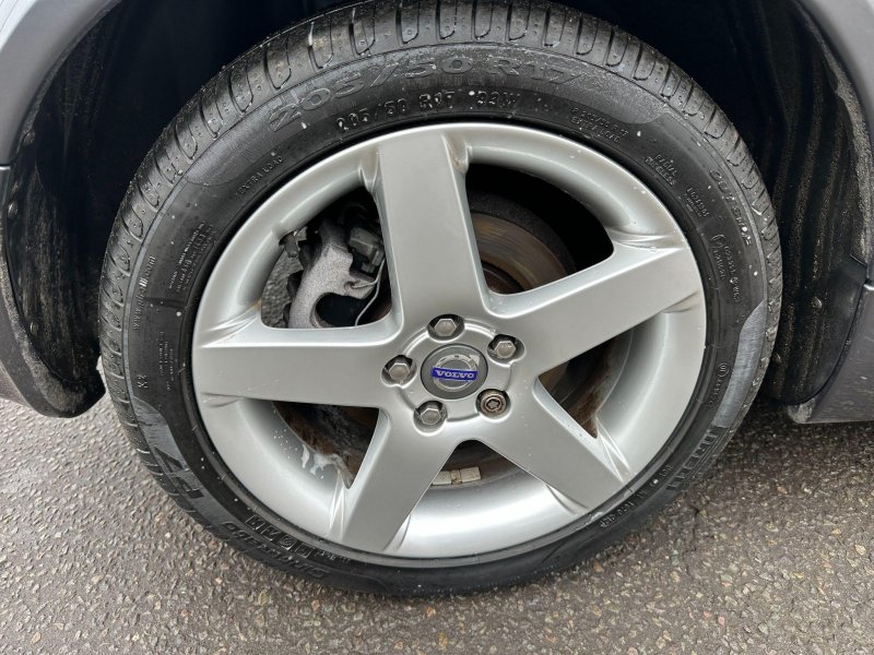 VOLVO C30