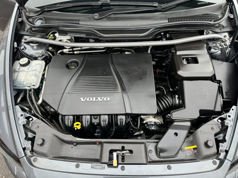 VOLVO C30