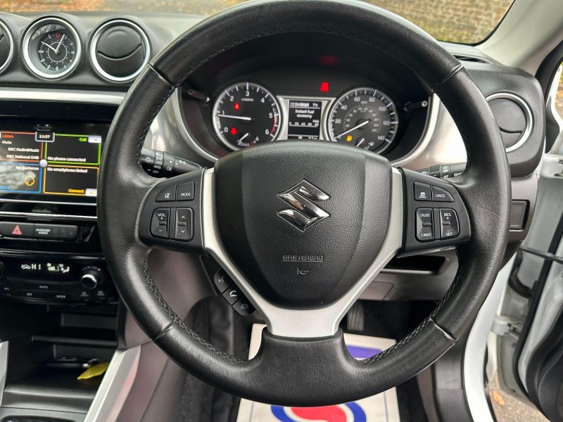 SUZUKI VITARA