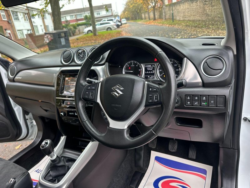 SUZUKI VITARA