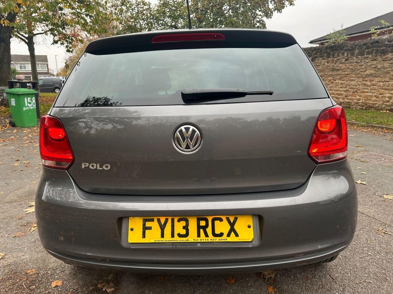 VOLKSWAGEN POLO