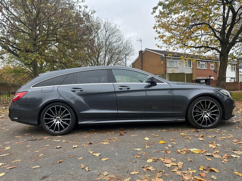 MERCEDES-BENZ CLS