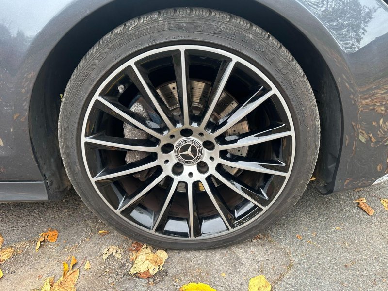 MERCEDES-BENZ CLS