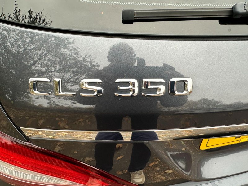 MERCEDES-BENZ CLS