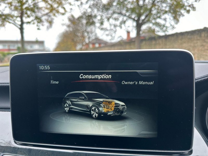 MERCEDES-BENZ CLS