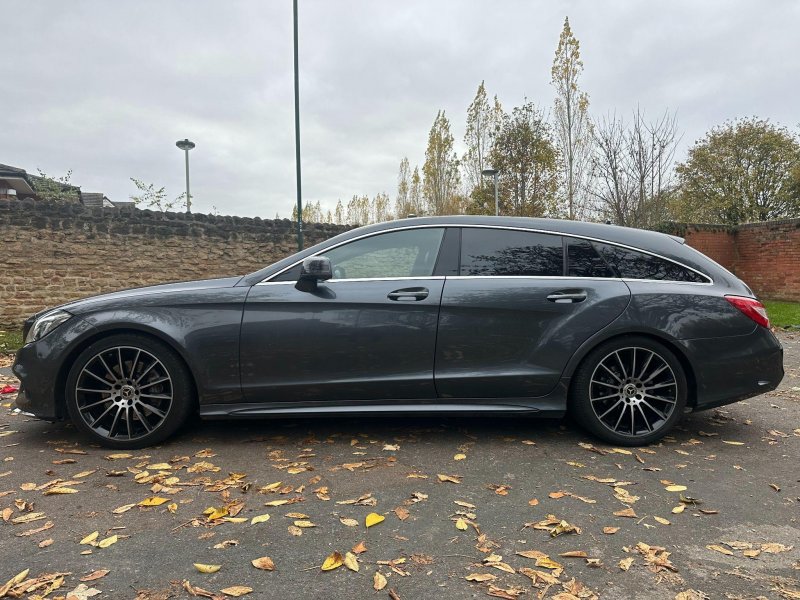 MERCEDES-BENZ CLS