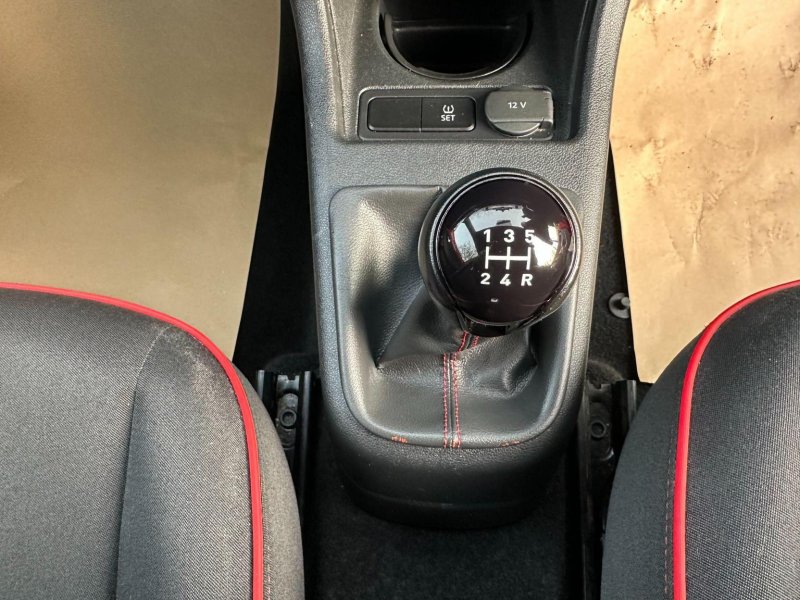 SEAT MII