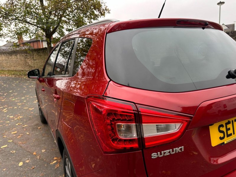 SUZUKI SX4 S-CROSS