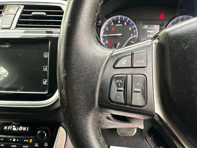 SUZUKI SX4 S-CROSS