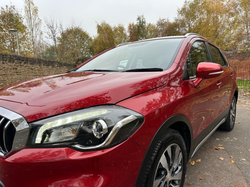 SUZUKI SX4 S-CROSS