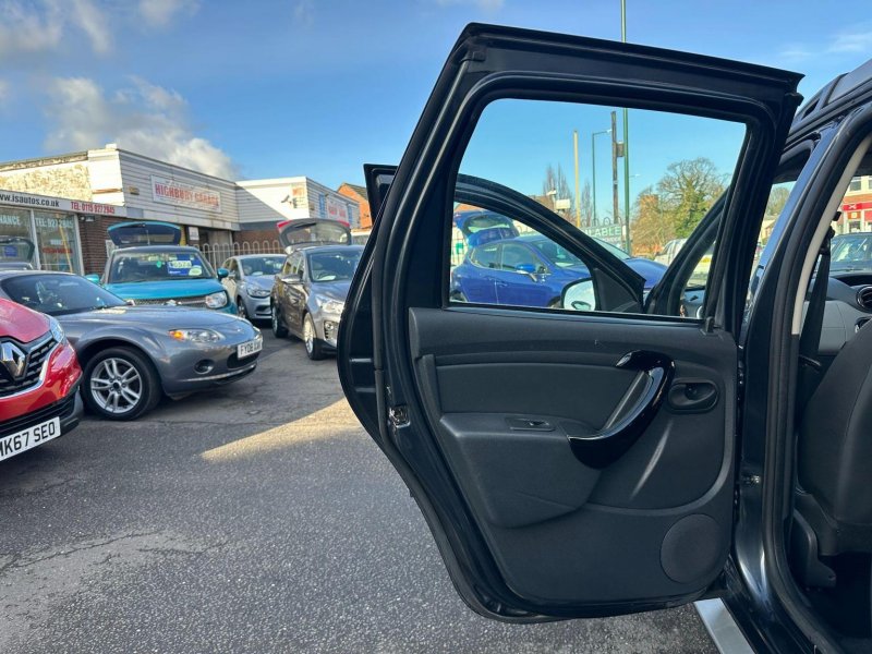 DACIA DUSTER