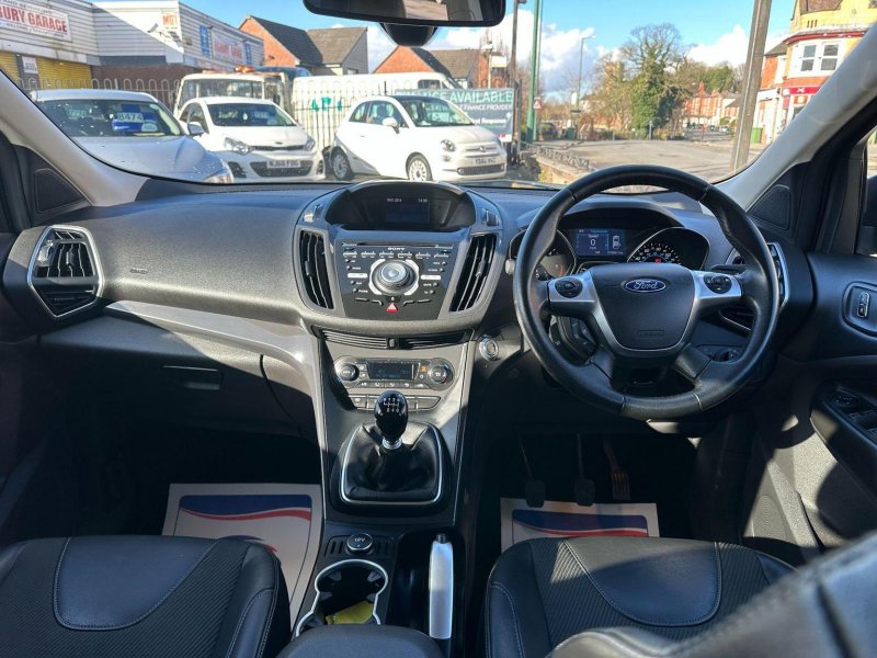 FORD KUGA