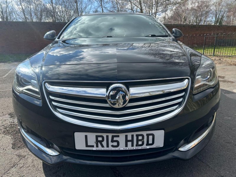 VAUXHALL INSIGNIA