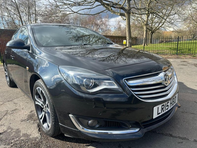 VAUXHALL INSIGNIA