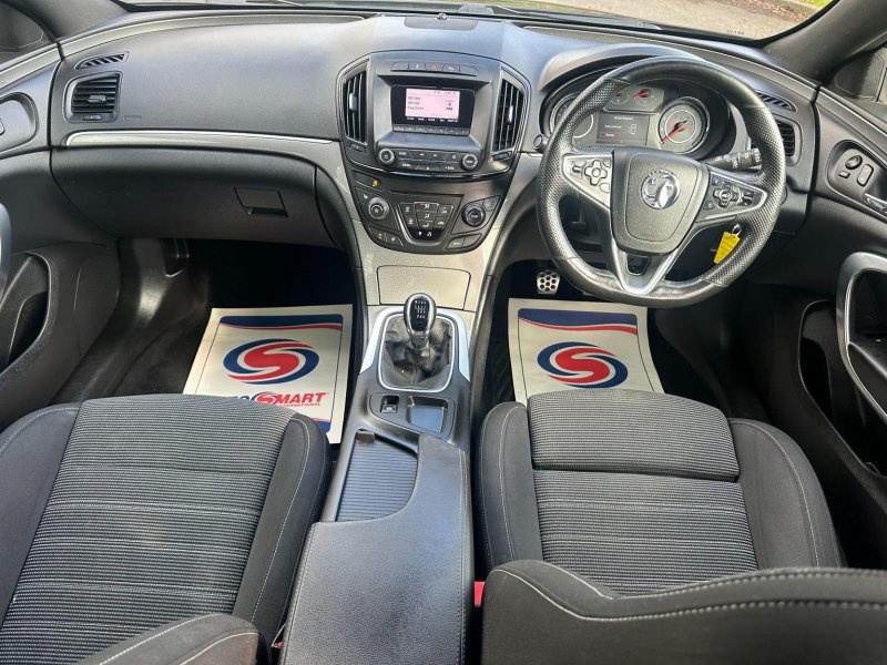 VAUXHALL INSIGNIA
