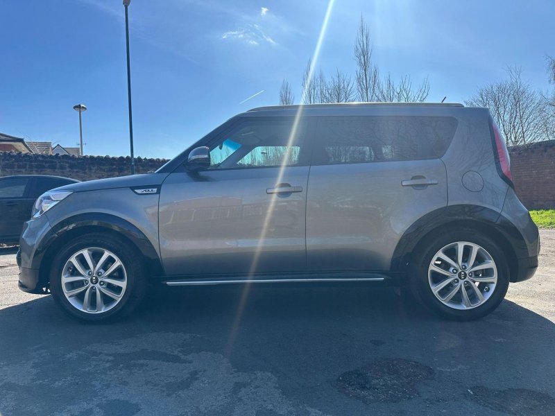 KIA SOUL