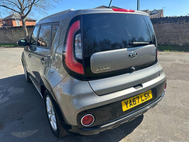 KIA SOUL