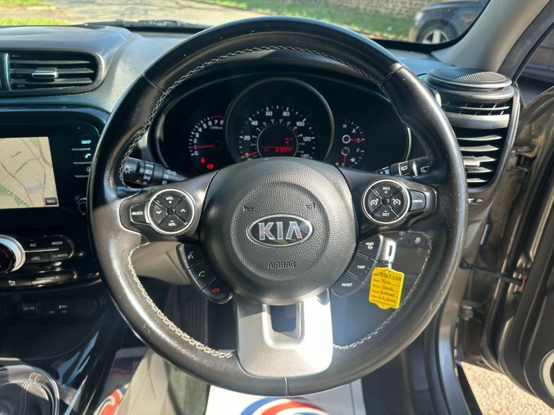 KIA SOUL