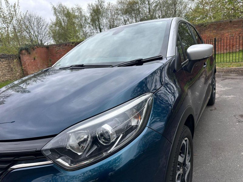 RENAULT CAPTUR