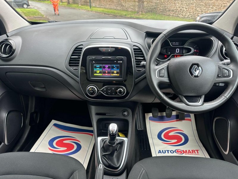 RENAULT CAPTUR