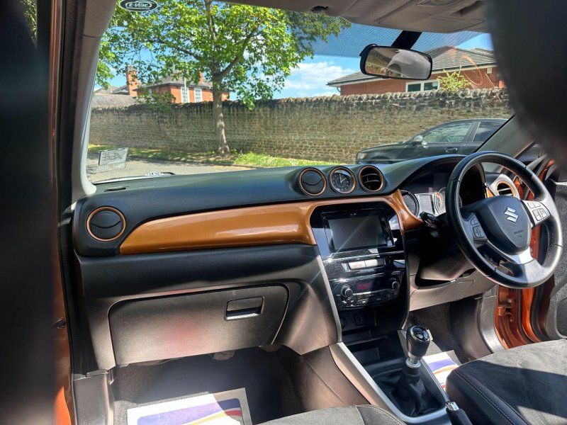 SUZUKI VITARA