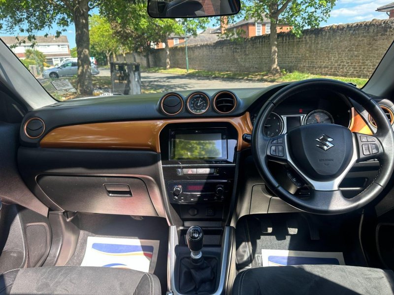 SUZUKI VITARA