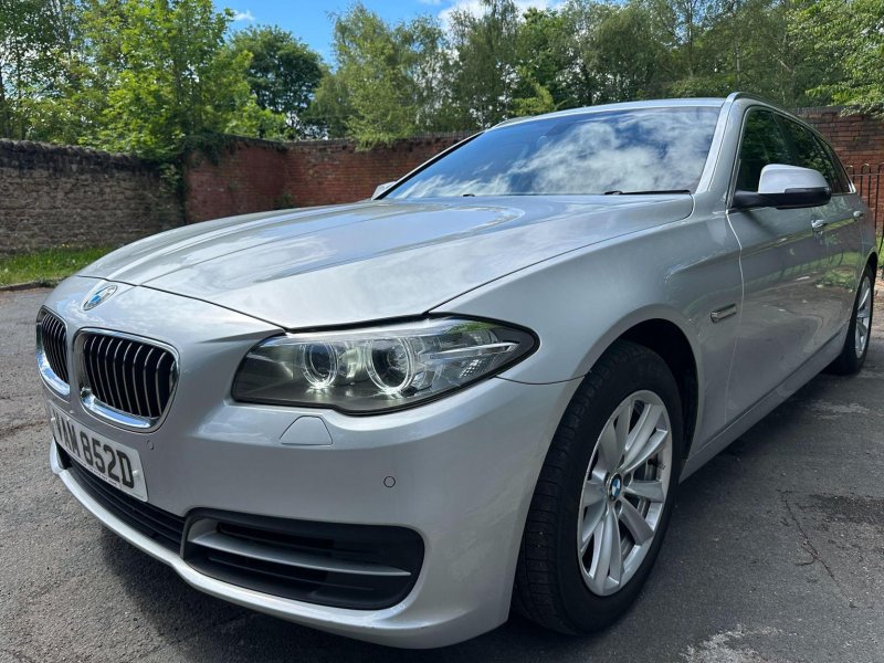 BMW 5 SERIES