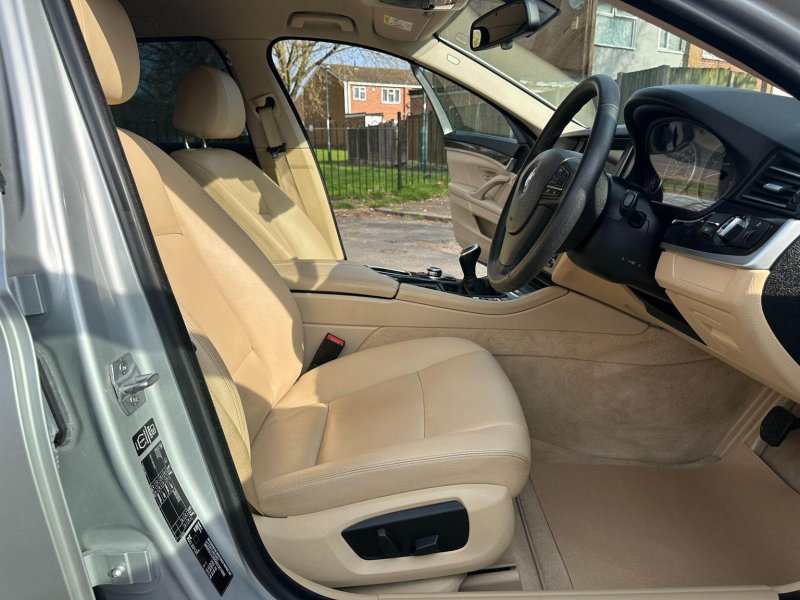 BMW 5 SERIES