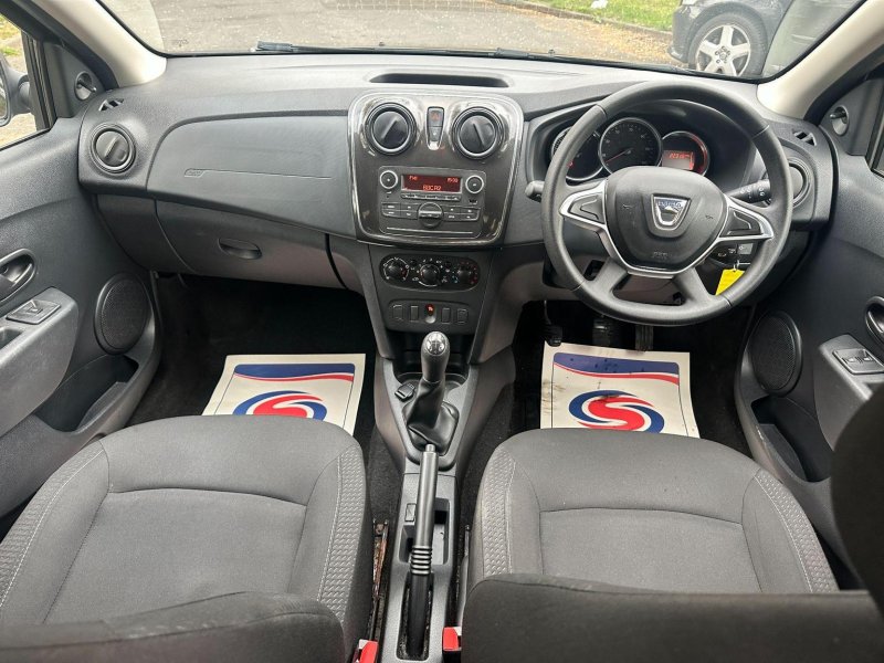 DACIA SANDERO