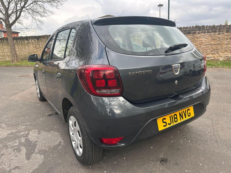 DACIA SANDERO
