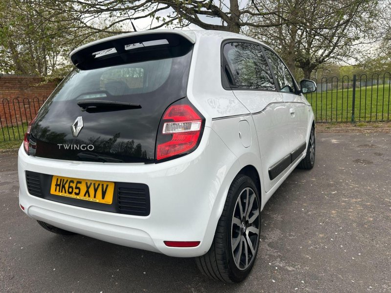RENAULT TWINGO