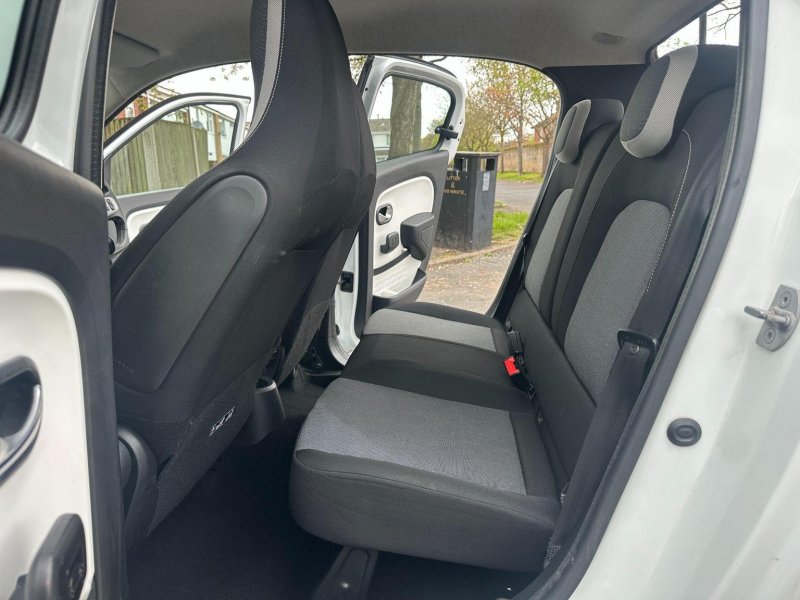 RENAULT TWINGO