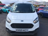 FORD TRANSIT COURIER