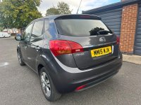 KIA VENGA