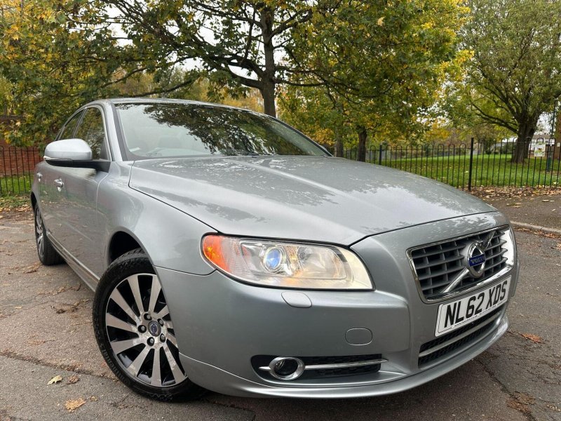 VOLVO S80
